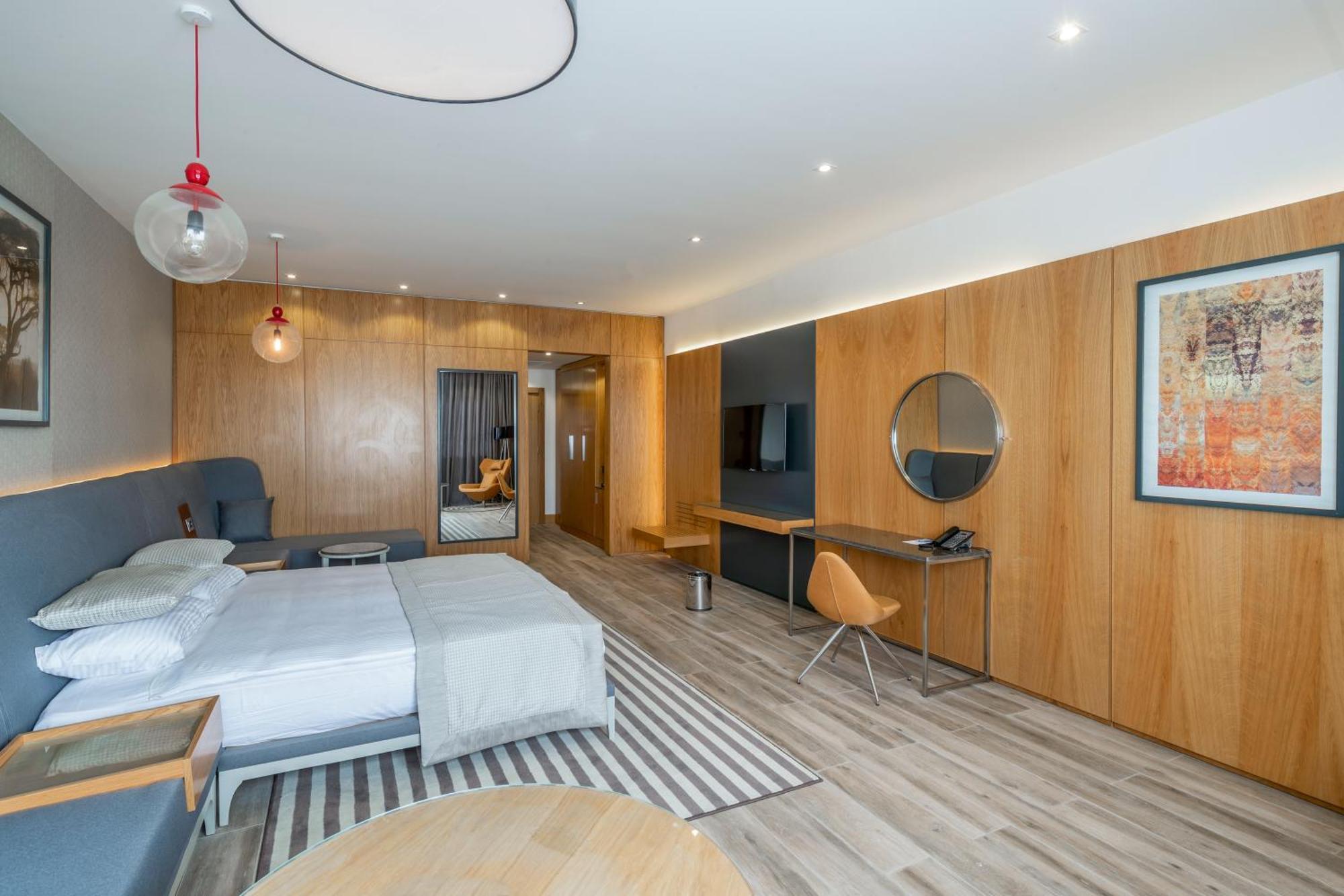 קונאקרי Riviera Royal Hotel מראה חיצוני תמונה